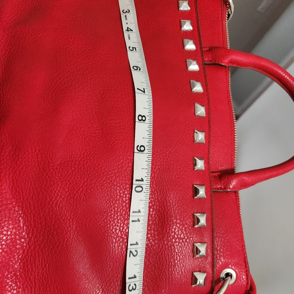 Bueno‎ Red Studded Satchel Handbag w Matching Wristlet 2Pc Set NWOT - Picture 10 of 11